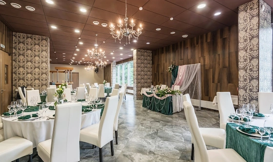Фото №1 зала Основной зал ресторанного комплекса