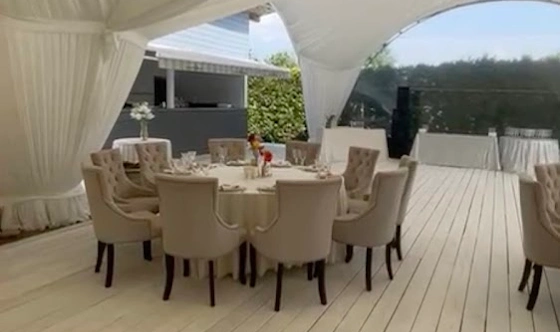 Фото №1 зала Открытый шатер у бассейна