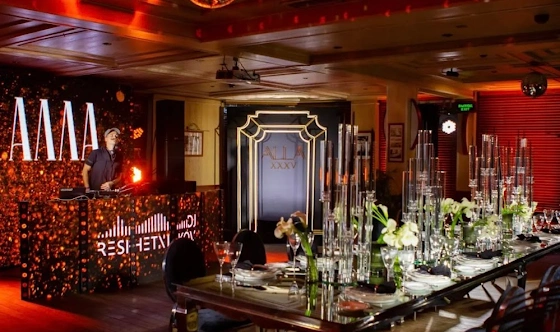 Фото №5 зала Салон «Чайка»