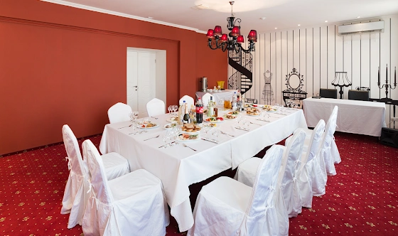 Фото №1 зала Банкетный зал Matreshka Hall