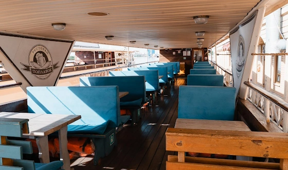 Фото №12 зала Зал «Теплоход»