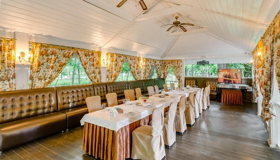 Фото №1 зала Веранда