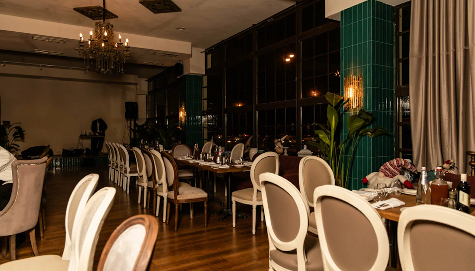 Фото №17 зала Основной зал