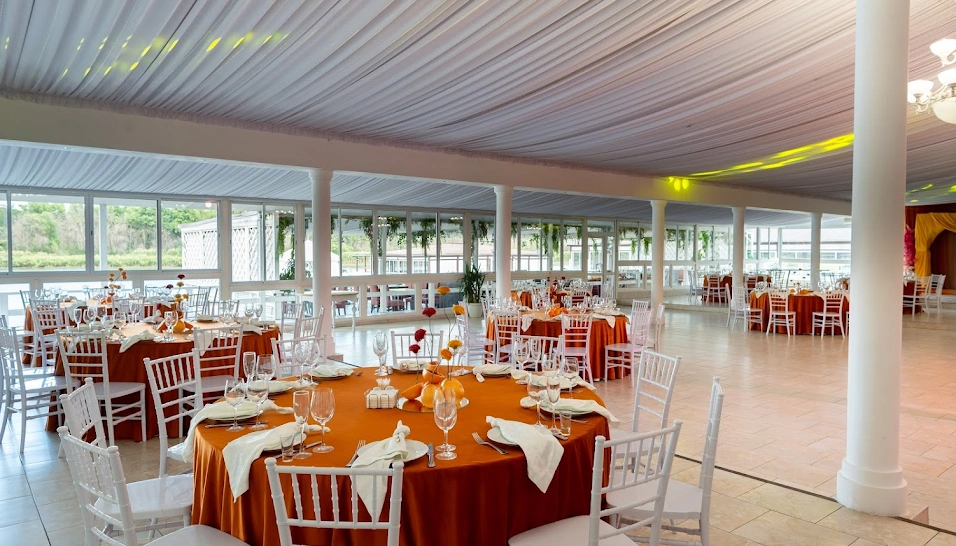 Фото №17 зала Зал "Екатерининский"