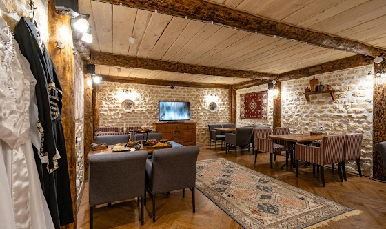 Фото №4 зала Банкетный зал ресторана "ГРОТ"