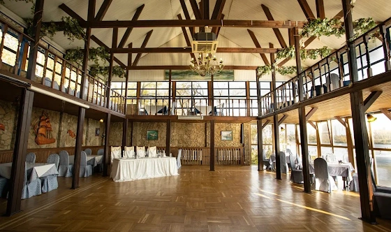 Фото №15 зала Зал на 100 человек