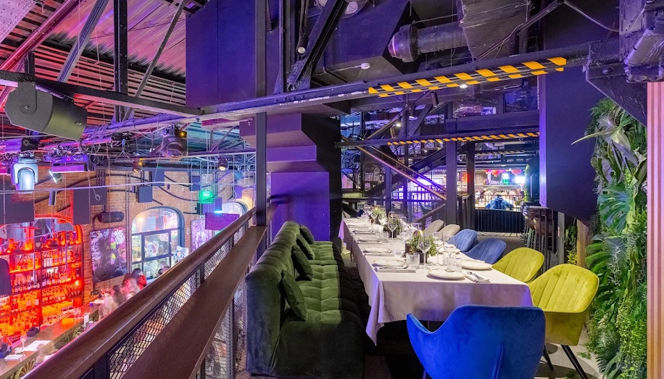 Фото №1 зала 2 этаж, вип зона №2 