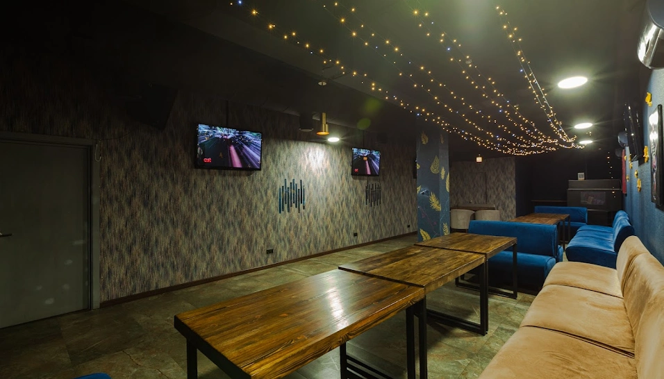 Фото №4 зала Караоке-зал 