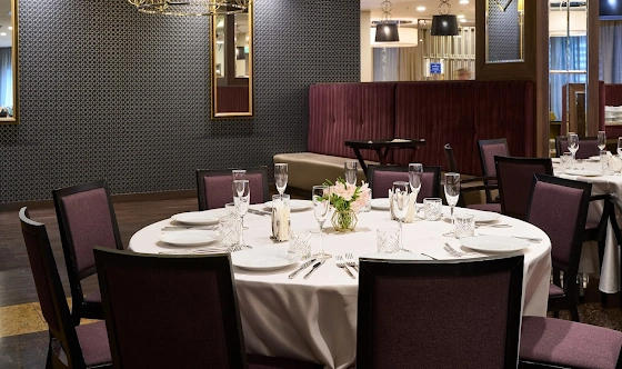 Фото №10 зала Ресторан Emerald