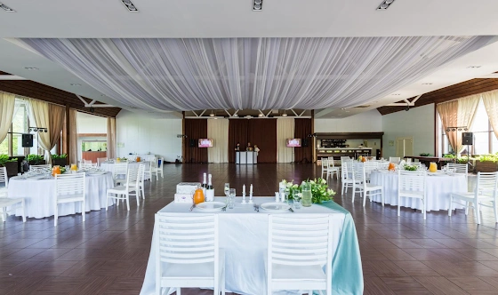 Фото №16 зала Банкетный зал Ostrov Hall