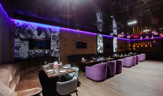 Фото №15 зала Караоке-клуб