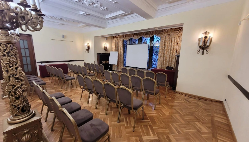 Фото №1 зала Зал «Орликов 4»