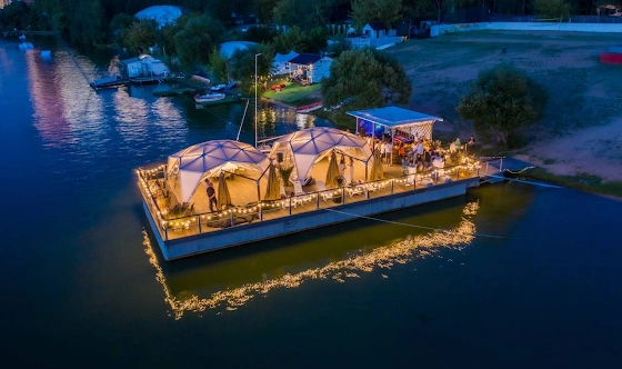 Фото №5 зала Понтон на воде Marea