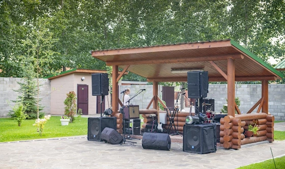 Фото №17 зала Терраса "Пивной дворик" 