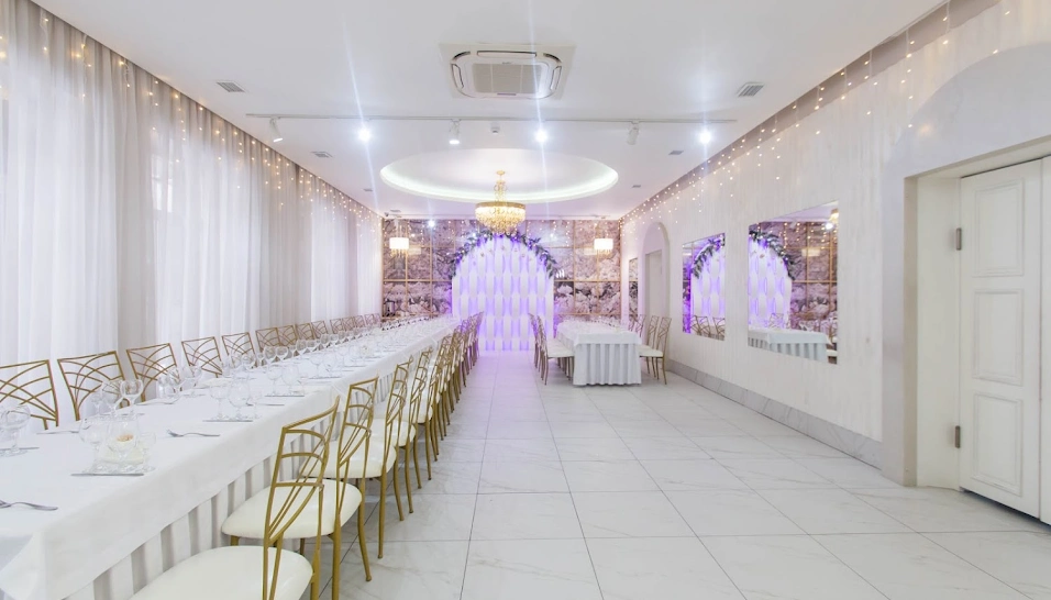 Фото №13 зала Средний зал