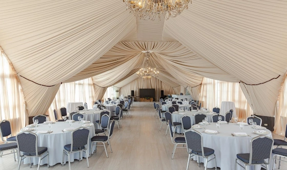 Фото №1 зала Шатер «Версаль»