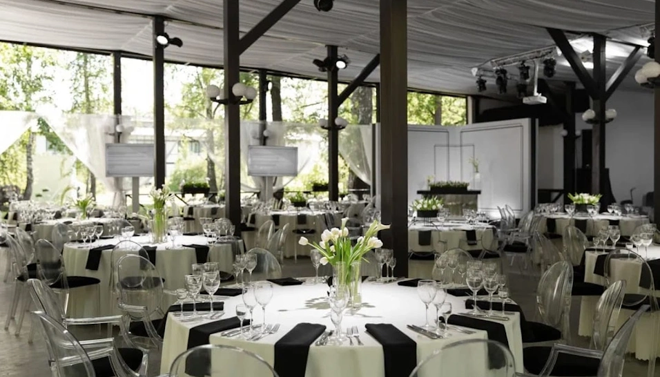 Фото №6 зала Летняя веранда