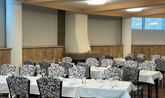 Фото №2 зала Зал с камином