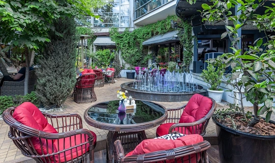 Фото №11 зала Летний дворик