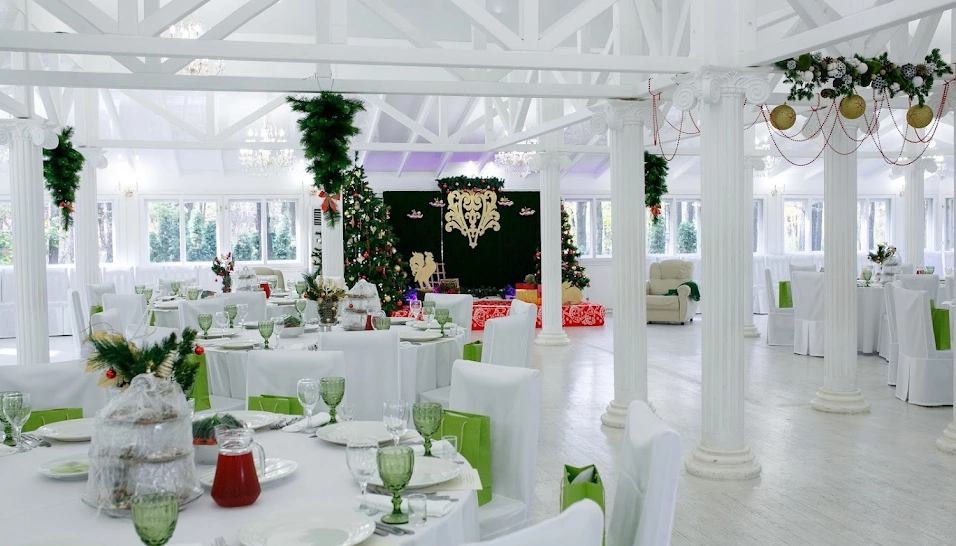 Фото №2 зала Банкетный зал «Лесная терраса»