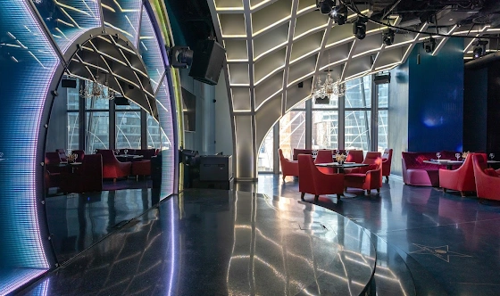 Фото №1 зала Зал со сценой