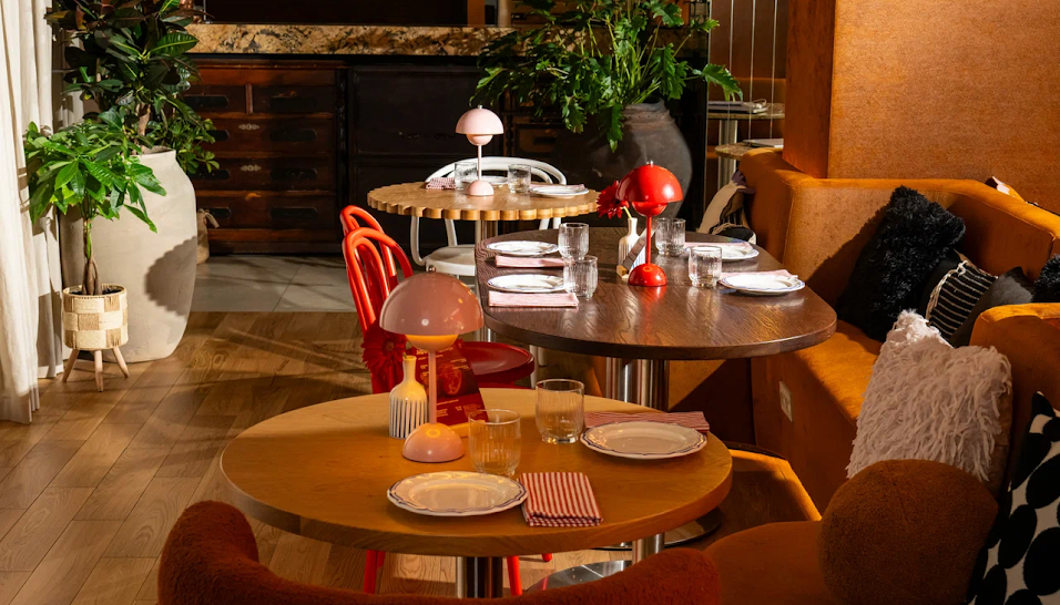 Фото №5 зала Зал "Кальянный"