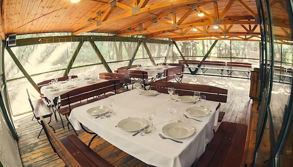 Фото №2 зала Беседка "Большая веранда"