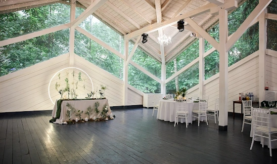 Фото №3 зала Веранда и Английский дом 