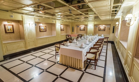 Фото №1 зала Зеркальный зал