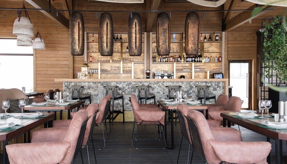 Фото №7 зала Новый летний ресторан Шале