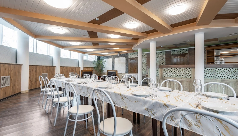 Фото №3 зала Зал с камином