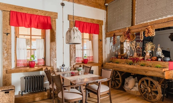 Фото №2 зала Основной зал ресторана "Корчма"