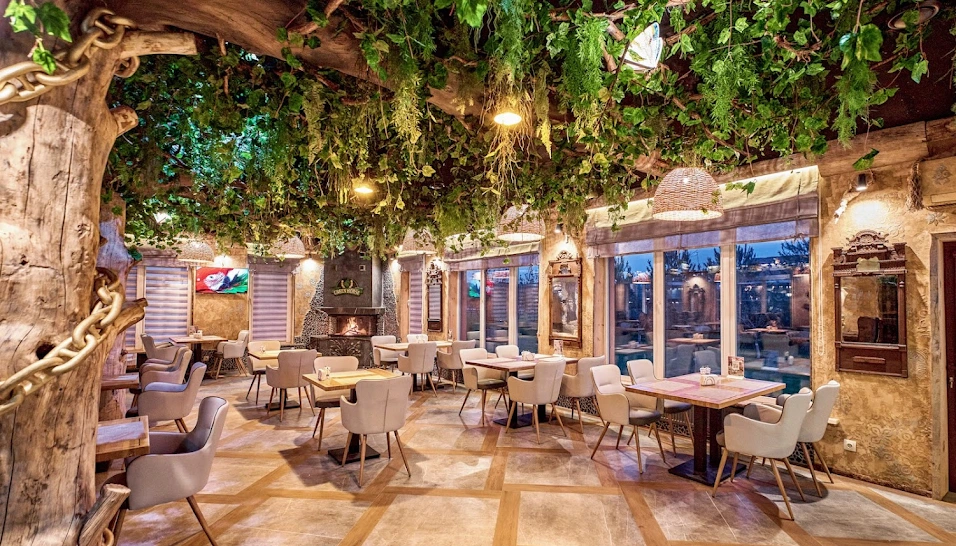 Фото №2 зала Ресторан «Лукоморье»