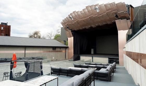 Фото №5 зала Концертная площадка