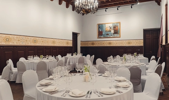 Фото №8 зала Зал "Дубовый"