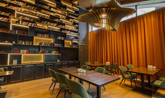 Фото №17 зала Библиотека 