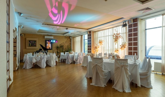 Фото №6 зала Зал ресторана 