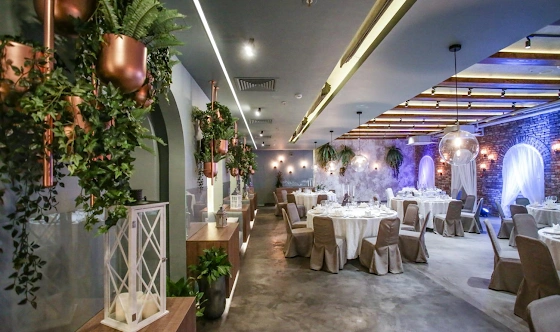 Фото №16 зала Зал «Поэт»