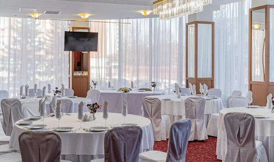 Фото №2 зала Ресторация