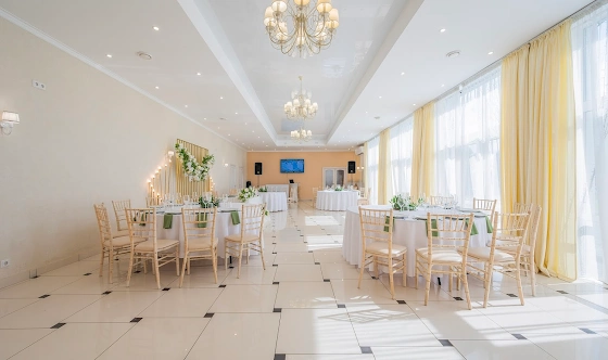 Фото №4 зала Серебряный родник