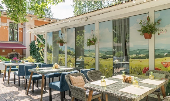 Фото №14 зала Крытая галерея и цветущий сад