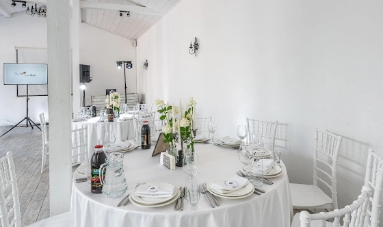 Фото №10 зала Замок на берегу