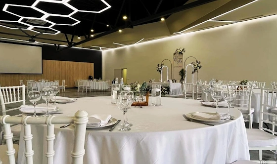 Фото №1 зала Salon