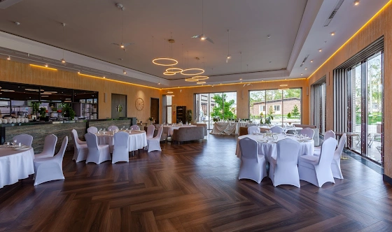 Фото №15 зала Ресторан