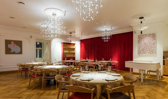 Фото №16 зала Банкетный зал на 2 этаже