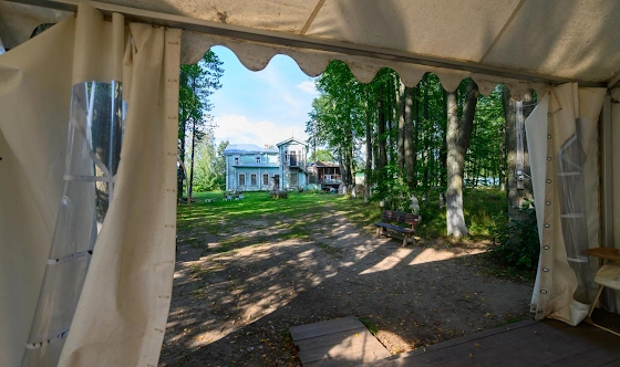 Фото №7 зала Летний шатер в липах