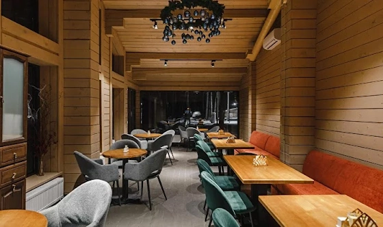 Фото №2 зала Малый зал ресторана Шишкин