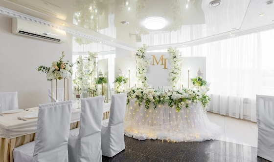 Фото №1 зала Большой банкетный домик