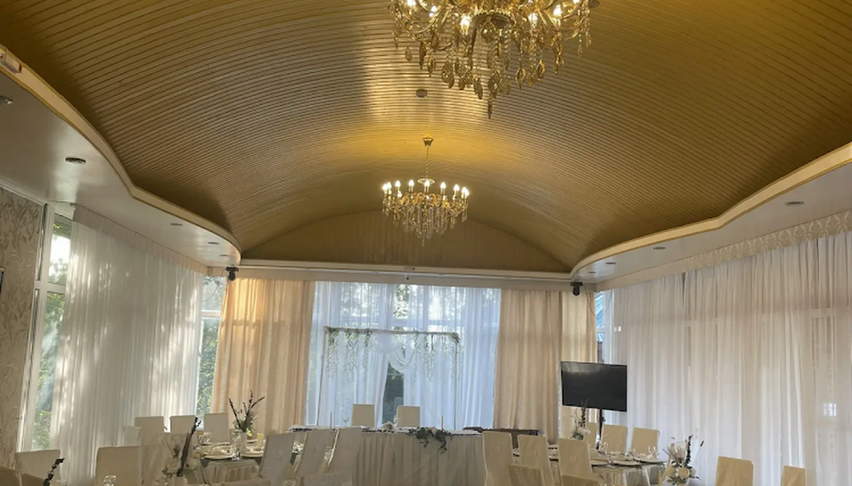 Фото №7 зала Зал «Набережный»