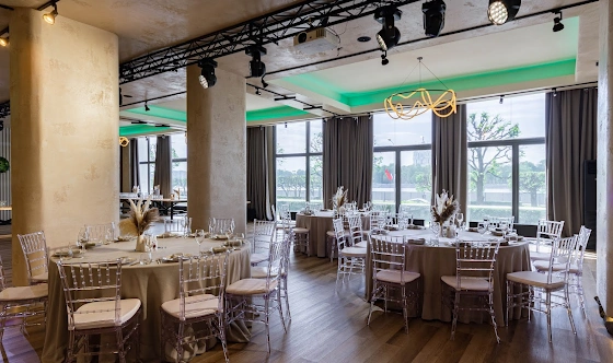 Фото №20 зала URBAN